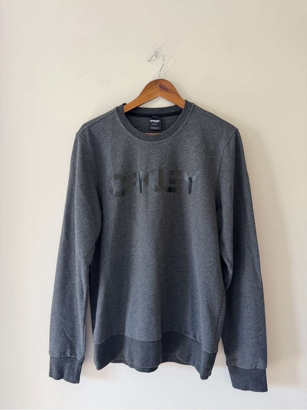 Oakley Men's Crewneck Sweatshirt in Charcoal Gray with Logo Size Large